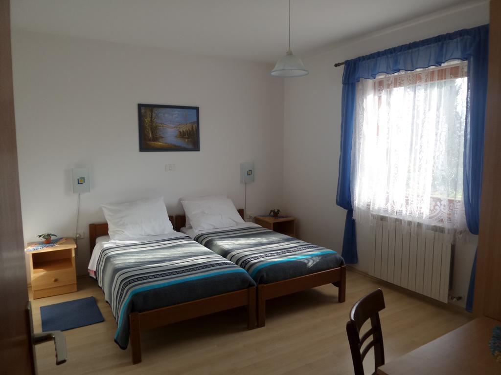 Apartmani Lina Umag Exterior photo